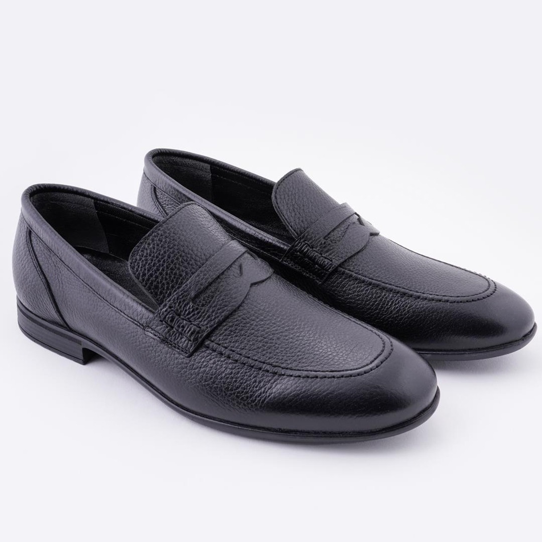 Pure Leather Men's Loafer Comfortable Sole Casual Classic Shoes - 56.065.17